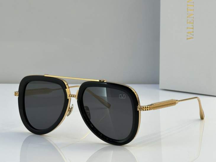 Picture of Valentino Sunglasses _SKUfw65040695fw